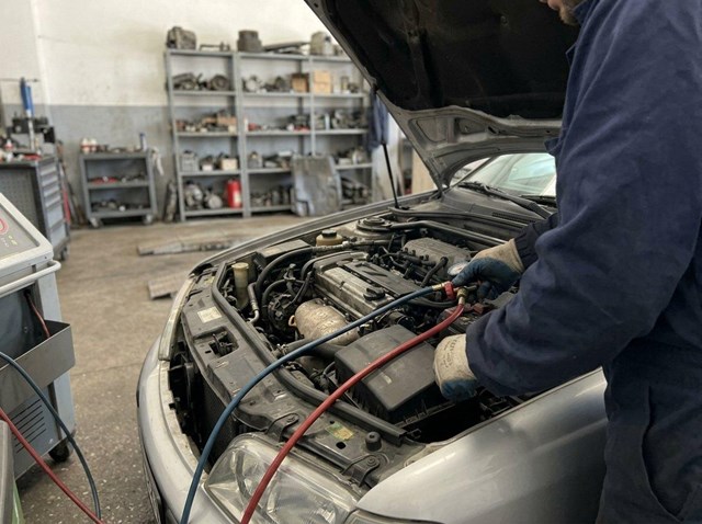 Recupere el frío de su coche: carga de aire acondicionado en Ponte Caldelas - Imagen 1
