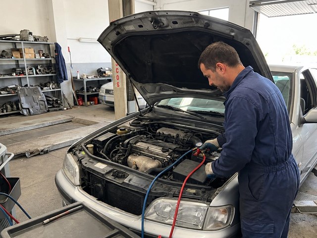 Recupere el frío de su coche: carga de aire acondicionado en Ponte Caldelas